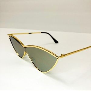 2/$30 Silver Mirror Metal Cat eye Sunglasses